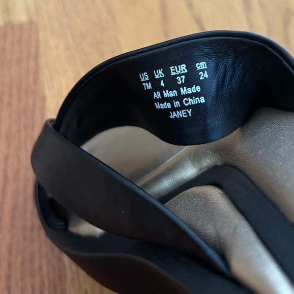 Franco Sarto Janey Platform Sandals Women’s 7M Black Slip On Shoes Casualwear - Picture 2 of 7